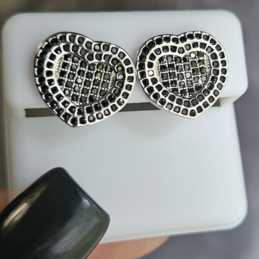 Flat Heart-Shaped Black Onyx Push Back Silver Earrings